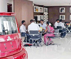 கார் வாங்குவது, பராமரி்ப்பது எப்படி?