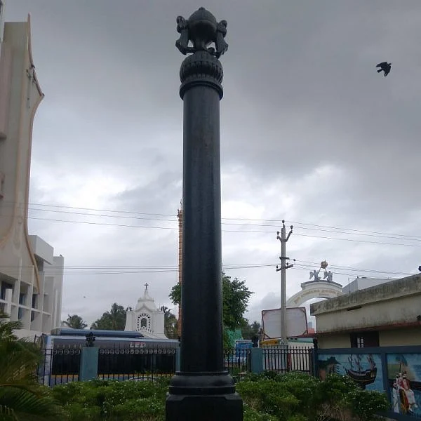 பனைமர பீரங்கிகள்.. முங்குநீச்சலில் மூழ்கடிக்கப்பட்ட கப்பல்கள்.. டச்சுப்படை வீழ்ந்த 'வெற்றித்தூண்' கதை!