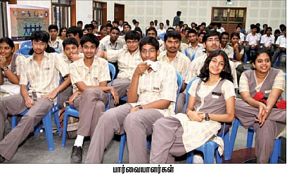 சாதிக்கணுமா... 'இடியட்' ஆகுங்க!