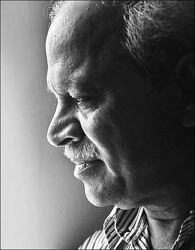 “குஜராத்திகளுக்கு வாசிப்பதற்கெல்லாம் நேரம் இல்லை!”