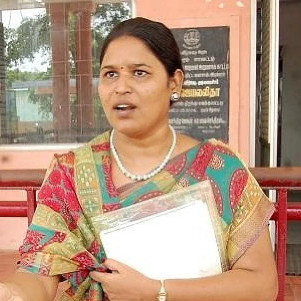 ``சினிமாதான் வைரலாகும்; ராஜலட்சுமி பத்தி பேச யாருமில்ல!’’ ஆசிரியை சபரிமாலா