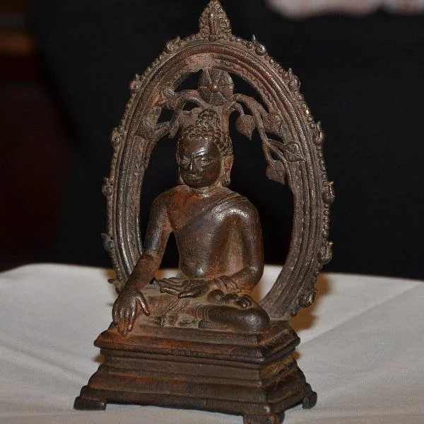சதுரங்கவேட்டை சிலைக் கடத்தல்... புத்தர் சிலை இந்தியா வந்த கதை!
