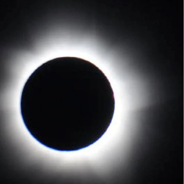 சூரிய கிரகணத்தை கண்களுக்கு பாதிப்பில்லாமல் பார்ப்பது எப்படி? #SolarEclipse