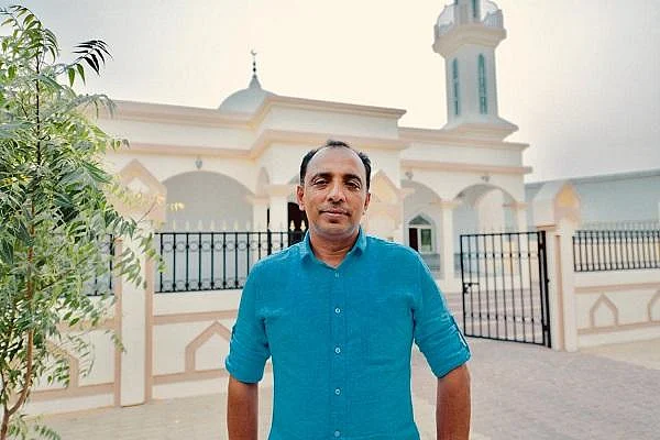 ‘அவருக்காக தினமும் பிரார்த்தனை செய்வோம்’ - இஸ்லாமியர்களுக்காக மசூதி கட்டிய கேரள கிறிஸ்தவர்