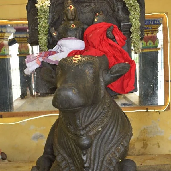 தனுசு: திருலோக்கி சுந்தரேஸ்வரர் கோயில்