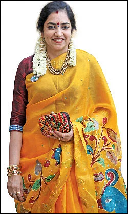 அள்ள அள்ளக் குறையாதே... ஆடை ஆபரண ஆசை!