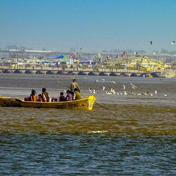 கங்கை யமுனை நதிகளுக்கு, ’வாழும் மனிதர்’ அந்தஸ்து. உயர்நீதிமன்றத்தின் வரலாற்றுத் தீர்ப்பு!