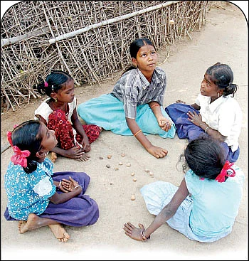 நம்ம ஊரு நம்ம மண் - நம்ம ஊரு விளையாட்டு