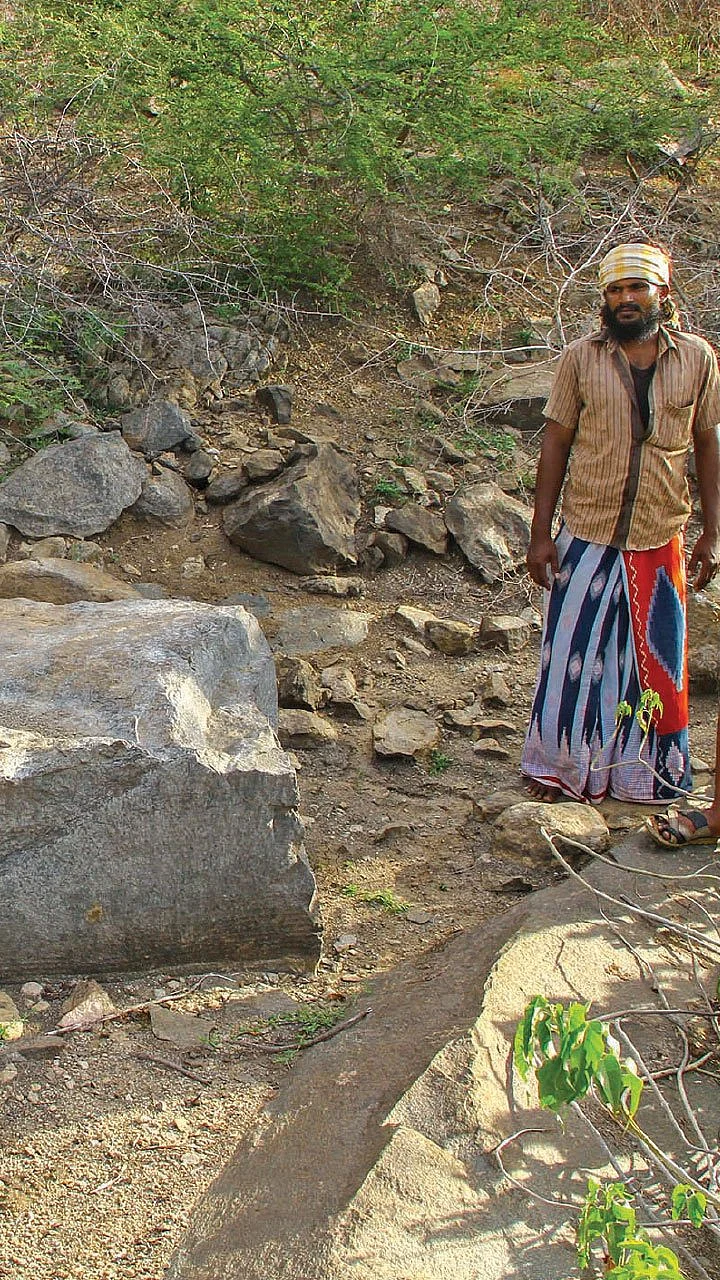அமித் ஷா நண்பர் பெயரால் துரத்தப்படும் நாடோடி மக்கள்!