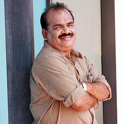 “தவிடு நெல்லாகிவிட்டது... வான்கோழி மயிலாகிவிட்டது!”
