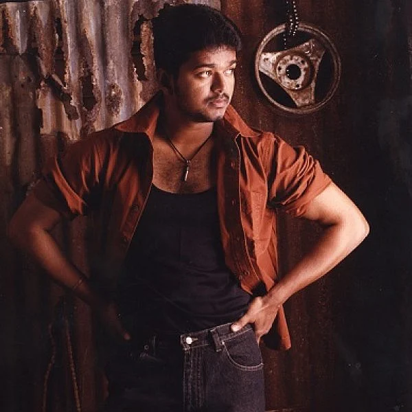விஜய், கொண்டாட்டங்கள் நிறைந்த கம்ப்ளீட் பேக்கேஜ்..! #HBDVijay