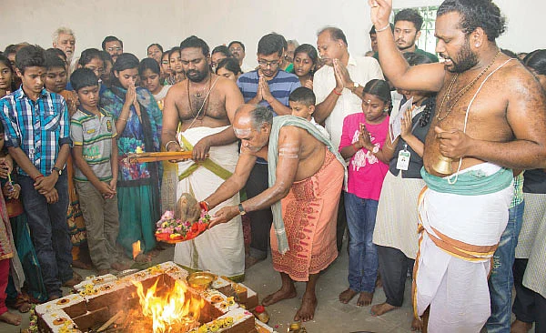 தேர்வில் ஜெயிக்க அம்பிகை அருள்வாள்!