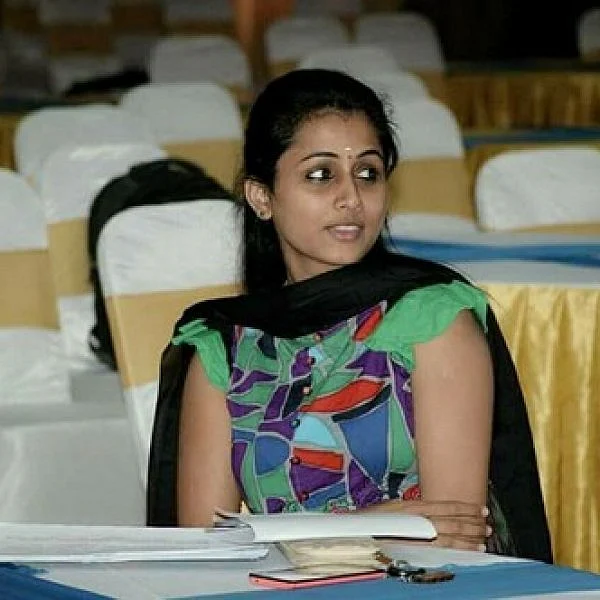 ``தாடி பாலாஜி நிஜத்திலும் அப்படித்தானா?’’ - வியப்பு அகலாமல் விவரிக்கும் செய்தித் தொகுப்பாளர்