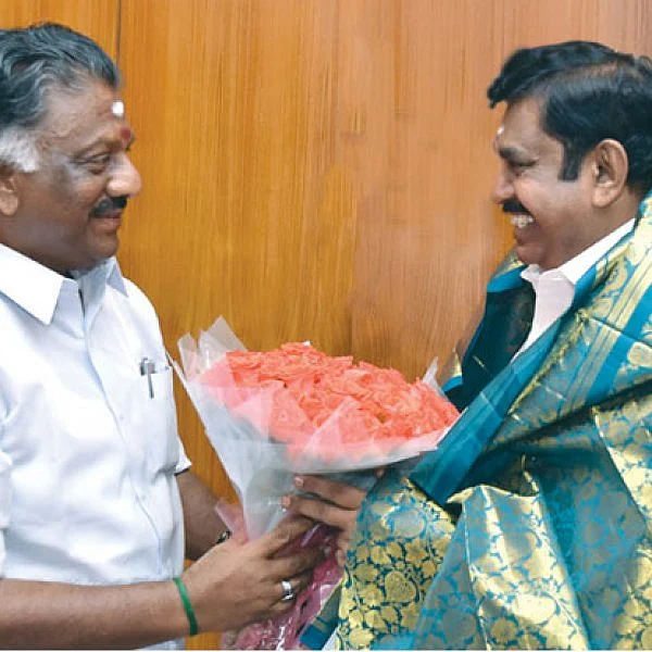 பன்னீர்செல்வம்- எடப்பாடி பழனிசாமி