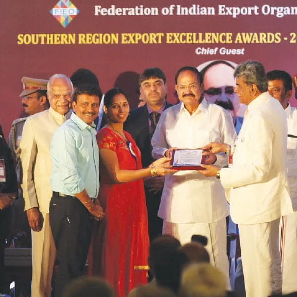 சாதித்த ஏற்றுமதியாளர்களுக்கு விருதுகள்!
