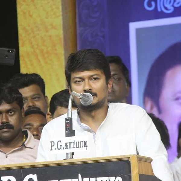 `கண்ணே கலைமானே படம், குடும்பப் பாங்கானது’ - வேலூர் தியேட்டரில் கொண்டாடிய உதயநிதி ஸ்டாலின்!