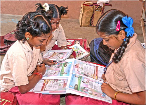 பரீட்சையை ஜெயிப்போம் இனிதே!