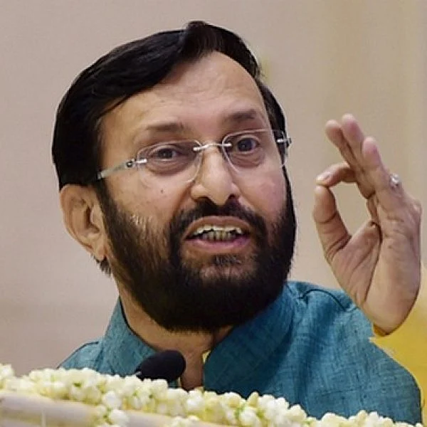 இனி நீட் தேர்வில் நாடு முழுவதும் ஒரே மாதிரியான கேள்விகள்! - பிரகாஷ் ஜவடேகர்