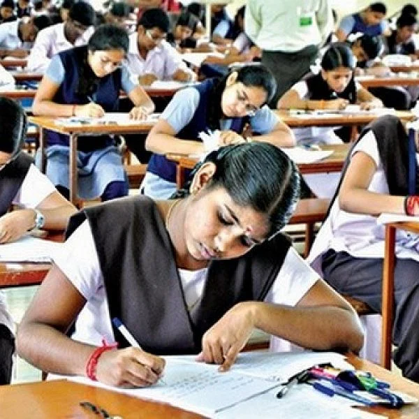 கணிதத்தில் சென்டம் எடுக்க சில சிம்பிள் பார்முலாக்கள்! #PublicExamTips