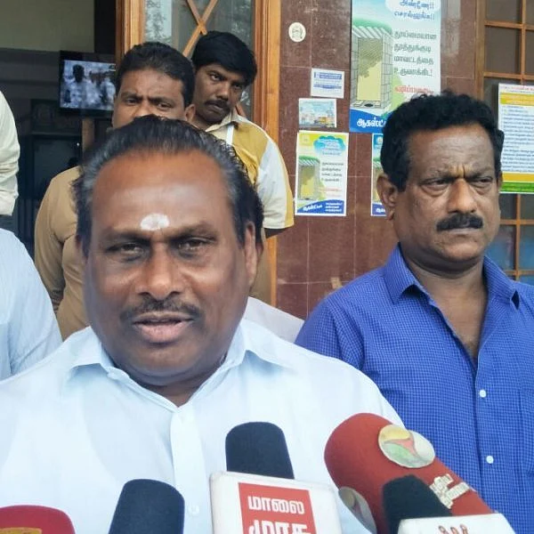 `ரஜினி, கமல் எப்போதுமே எங்களுக்கு எதிரிகள்தான்' - கலகலத்த ஆளும்கட்சி எம்.எல்.ஏ