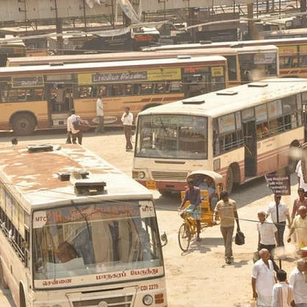 `ரொம்ப அநியாயங்க!’ - உயர்ந்த பஸ் கட்டணம், அதைவிட உயர்ந்த சாமான்யர்களின் உளவியல் குரல்!