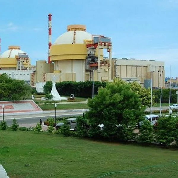 கூடங்குளம் அணுஉலையை மூட உத்தரவிட முடியாது! உச்ச நீதிமன்றம்