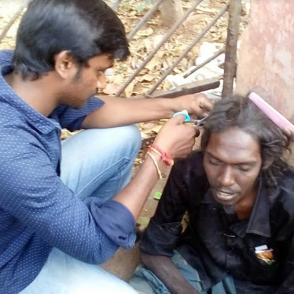 190 பிச்சைக்காரர்களை மீட்டெடுத்த குமாரபாளையம் இளைஞருக்கு தேசிய விருது!