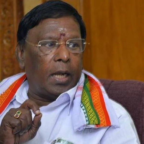 ``இந்த நேரத்தில் இப்படிச் செய்யலாமா?” - பா.ஜ.க-வை சாடும் முதல்வர் நாராயணசாமி!
