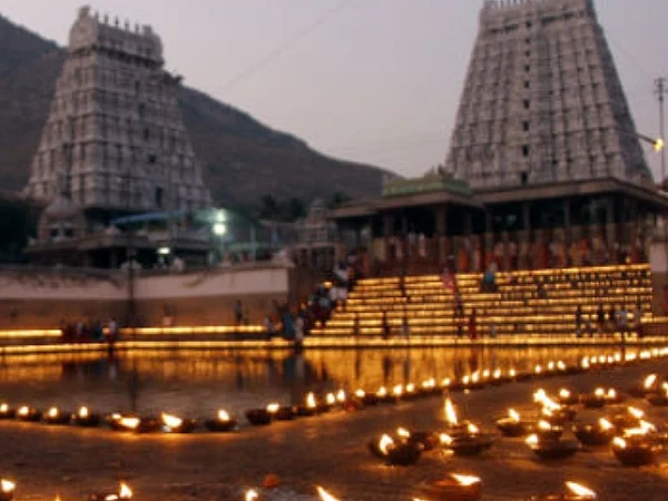 திருவாதிரை நட்சத்திரக்காரர்கள் பின்பற்ற வேண்டிய ஜோதிட ஆன்மிக நடைமுறைகள், பரிகாரங்கள்!