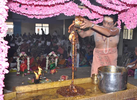அழகனின் ஆலயங்கள்... அற்புத வழிபாடுகள்!