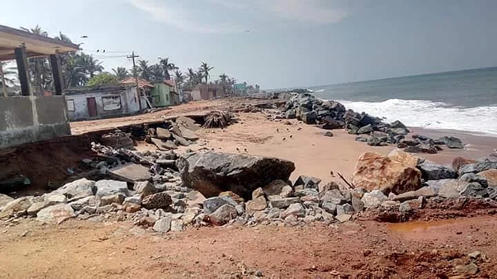கடலரிப்பால் மீனவ கிராமங்கள் பெரும் பாதிப்பு!
