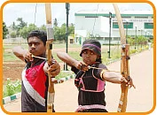 ஒரு வீடு...இரண்டு சாதனையாளர்கள் !