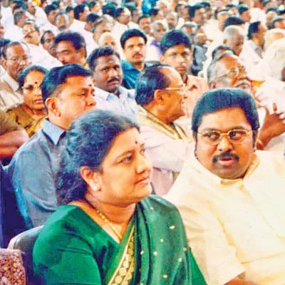 மிஸ்டர் கழுகு: சிறைக்கு முன்... மிரட்டி வாங்கப்பட்ட இரண்டு கையெழுத்துகள்!
