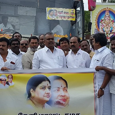 'பொதுச்செயலாளராக யார் வரவேண்டும்' தங்கதமிழ் செல்வன் பேட்டி