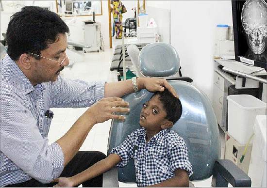 தாடை பகுதியில் அரிய சிகிச்சை!