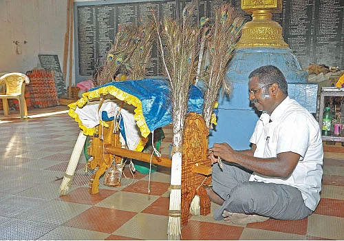 காவடிப் பிரியனுக்கு அரோகரா!