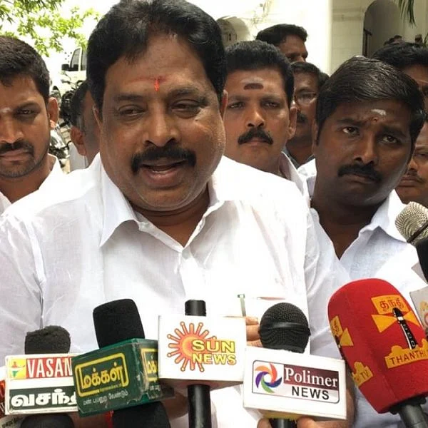 அமைச்சர் எம்.சி.சம்பத் ஓர் ஊழல் பேர்வழி: ஆளும்கட்சி எம்.எல்.ஏ