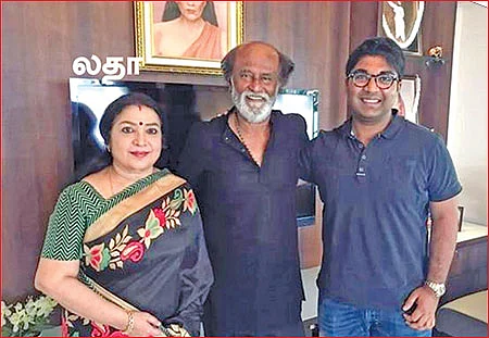 “இதுதான் கரெக்ட் டைம்!” - ரஜினிக்கு சிவப்புக் கம்பளம் விரிக்கும் பிரமுகர்கள்