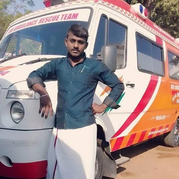 திருச்சி டு சென்னை... 30 ஆம்புலன்ஸ்... ஒரு குழந்தையின் உயிர்மீட்க நடந்த ஒரு திக் திக் சேசிங்!