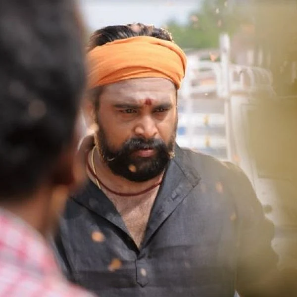 சசிகுமார் நடித்திருக்கும் ‘கொடிவீரன்’ படத்தின் எக்ஸ்க்ளூசிவ் ஸ்டில்ஸ்..!