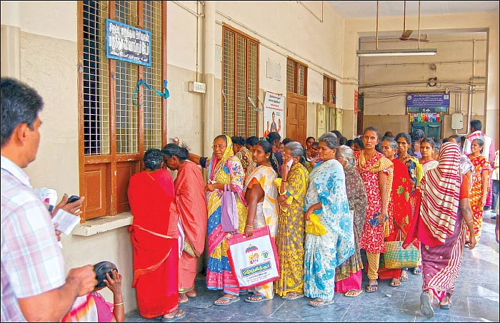 “அரசு மருத்துவமனைகளில் மருந்து இல்லை!” - அல்லாடும் ஏழை நோயாளிகள்...