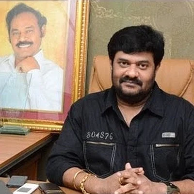 'வேந்தர் மூவிஸ்' மதன் விவகாரத்தில் ரகசியம் காக்கும் போலீஸ்..! விலகாத மர்மம்