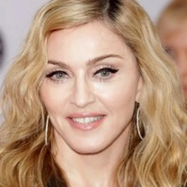 லிட்டில் ராணி மடோனா, பாப் உலகின் ராணியான கதை! #HBDMadonna