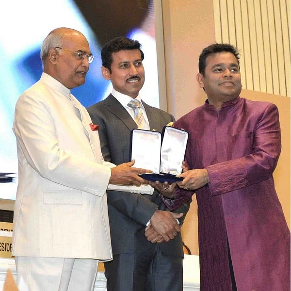 தேசிய திரைப்பட விருது வழங்கும் விழாவும் சர்ச்சையும்!