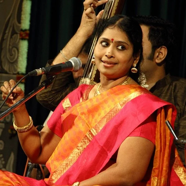 ``பாடுறவங்களுக்கு `வாய்ஸ் ரெஸ்ட்' ரொம்ப முக்கியம்!'' - கர்னாடக இசைப் பாடகி நித்யஶ்ரீ மகாதேவனின் டிப்ஸ்!
