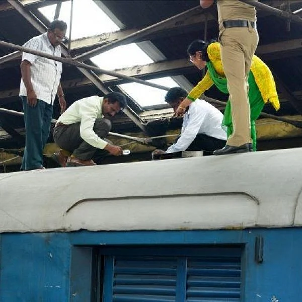 சேலம் ரயில் கொள்ளை: விசாரணைக்காக பீகார் விரைந்த தனிப்படை