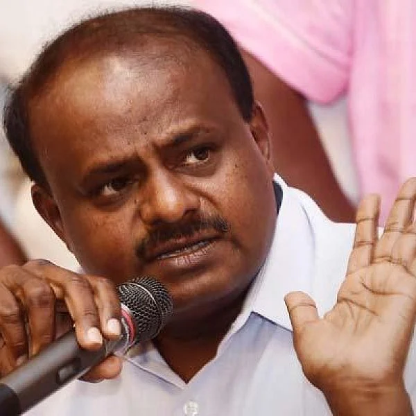`நான் மகிழ்ச்சியாக இல்லை...' -கண்கலங்கிய முதல்வர் குமாரசாமி
