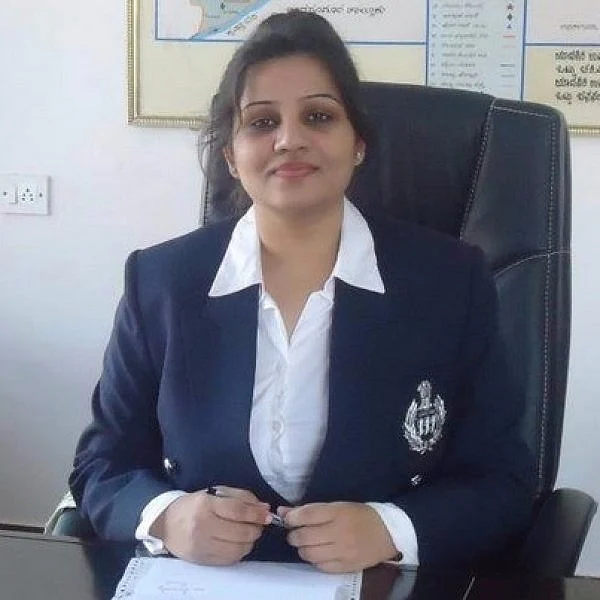 ஐ.பி.எஸ் அதிகாரி ரூபா