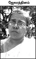 மீனவர்களை விரட்டும் மின் நிலையங்கள்!