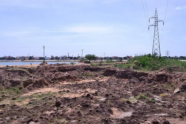 கொஞ்சம், கொஞ்சமாக அழிந்து வரும் போரூர் ஏரி!